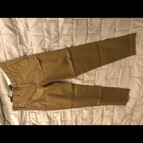 34x32 Banana Republic Rapid Movement Chino - Picture 3 of 6